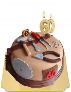 Gateausansoeufs.com Gâteau ceinture à outils en pâte à sucre vegan et sans gluten - 89